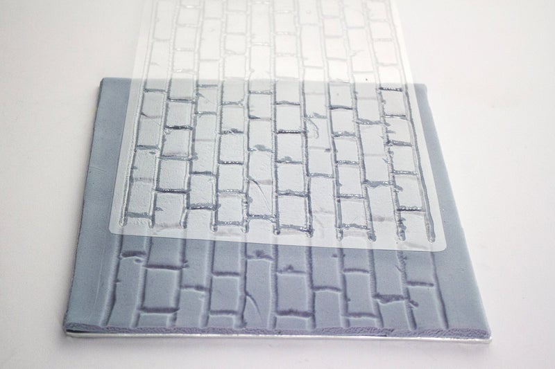 PME Brick Design Impression Mat for Cake Decorating - Image 1